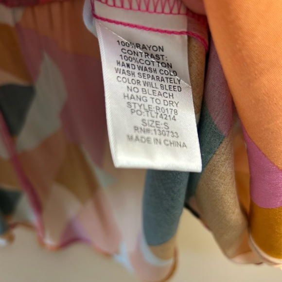 Umgee Multicolor Geometric Blouse - Picture 4 of 5